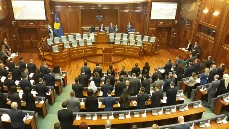10 deputetët që morën më së shumti pare për udhë