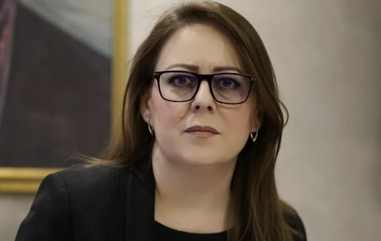 Qepon Hykmete Bajrami: Mimoza Kusari sapo shpifi për LDK-në, qe dokumenti i protokoluar