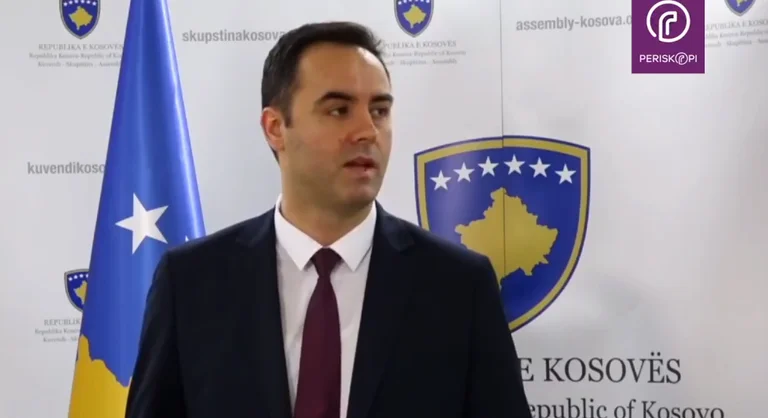Si ndodhi tentim – përleshja fizike mes Gashit dhe Kërçelit: Vjen versioni i Konjufcës