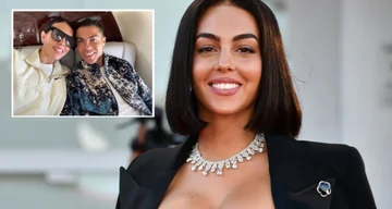 Ma femme achète Ronaldo une voiture chère pour son anniversaire