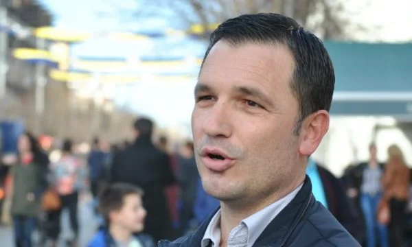 Shpenzimet e deputetëve, reagon ish-deputeti Grainca që i kishte kërkuar Kuvendit të mos i ndante para shtesë