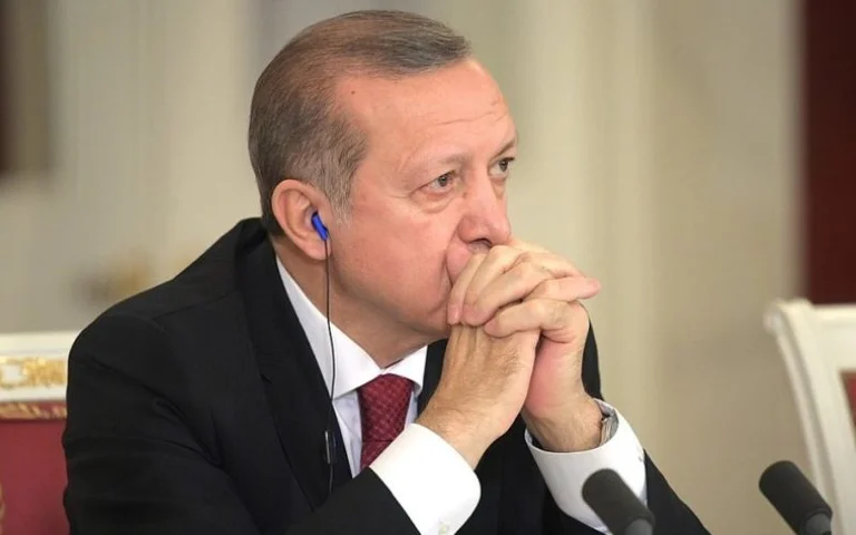 Erdogani infektohet me koronavirus