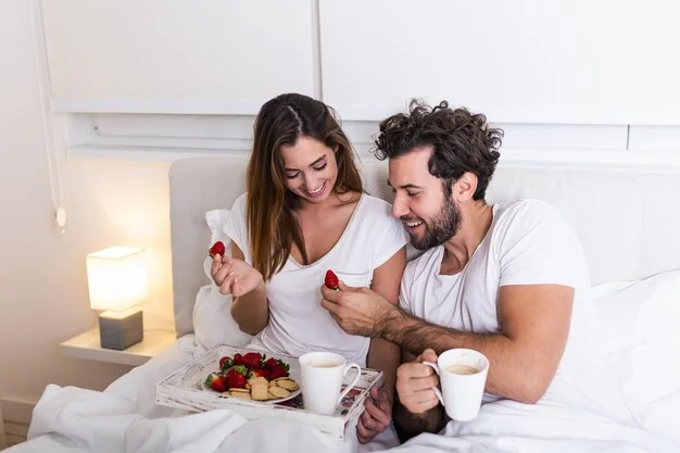 6 gjërat më të rëndësishme që çdo çift duhet t’i ketë në dhomën e gjumit