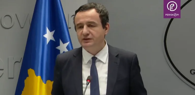 Presioni i ndërkombëtarëve për Manastirin e Deçanit, Kurti thotë se Kushtetuesja është ngutur me vendimin