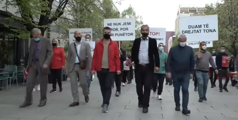 Ligji i pagave afër draftimit – larg zbatimit