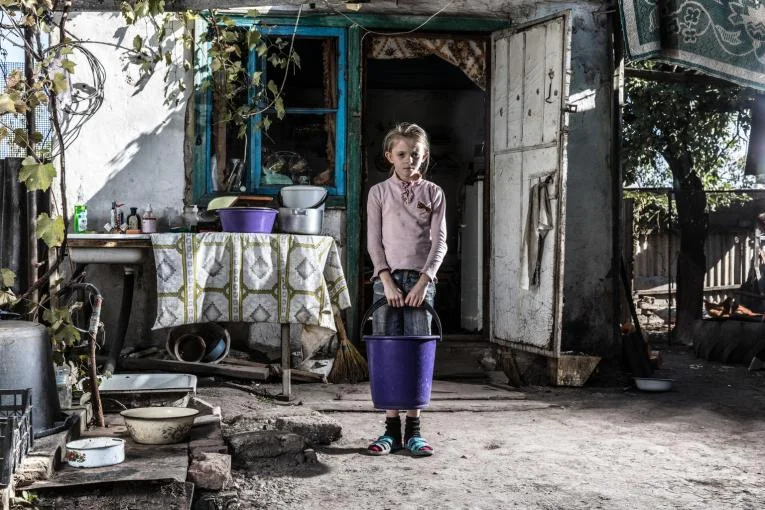 “Kur do të përfundojë?”, ukrainasit pranë vijës së frontit po jetojnë në kushte të tmerrshme