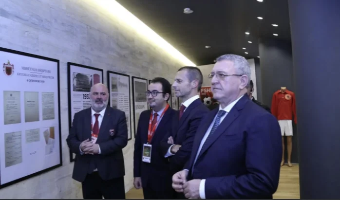 Presidenti i UEFA-s viziton nesër Tiranën