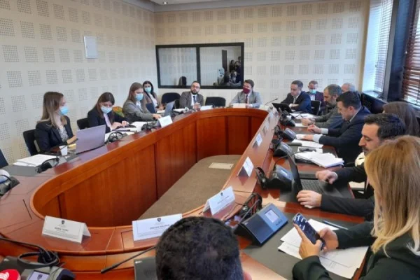 Byroja Shtetërore për verifikim të pasurisë: Pse opozita po e konsideron projektligjin si anti-kushtetues
