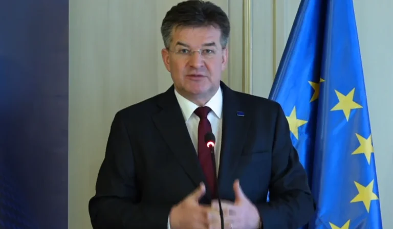 Lajçak thotë se lejimi i zgjedhjeve të Serbisë në Kosovë më 3 prill, do ta ndreqte atmosferën në dialog