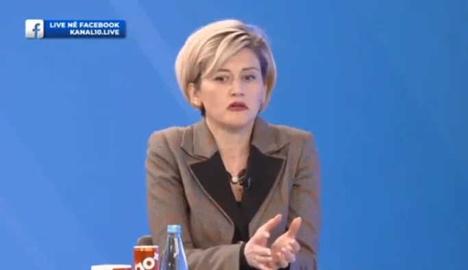 Mimoza Kusari flet për herë të parë për vëllaun: Ishte sulm politik – unë, motrat e familja gëzohemi për sukseset e tij