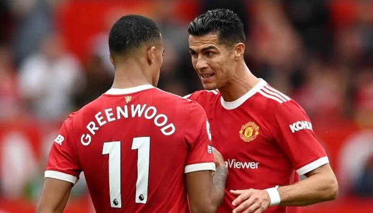 Man United's Three Superstars tun es Greenwood in sozialen Netzwerken nach dem Gewaltskandal.