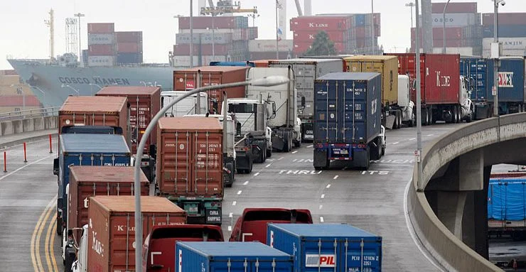 La Serbia blocca i prodotti albanesi, oltre 3 tonnellate di peperoni saranno sepolti