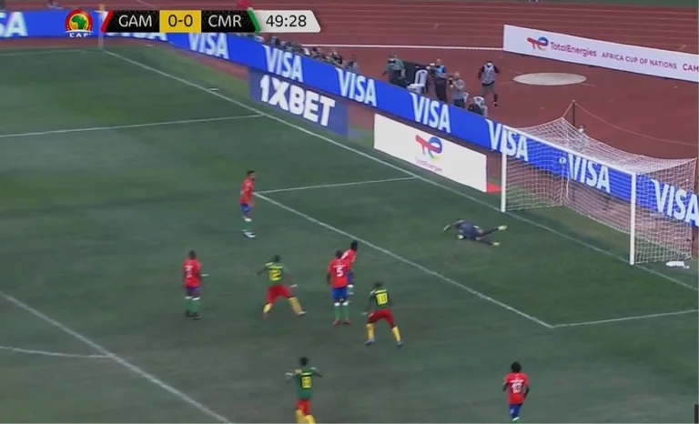 Camerún acaba de avanzar contra Gambi con un superglob en la Copa de África