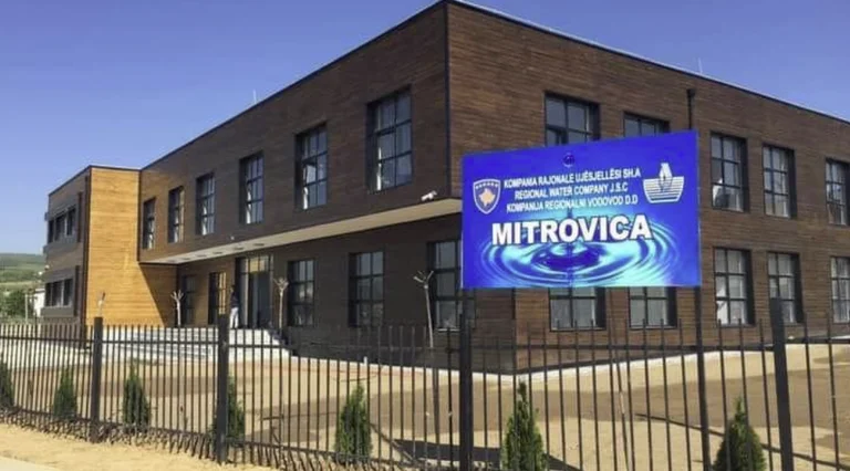 Problème résolu avec le courant, l'eau retourne à Mitrovica, Sqaheraj