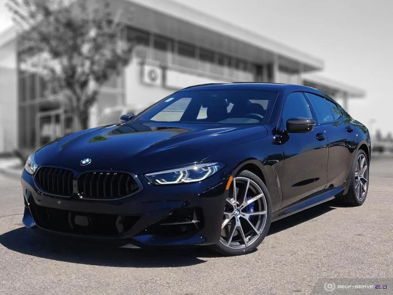 BMW presenta Refrescando Ocho