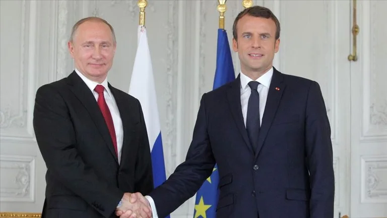Macro per parlare con Putin Venerdì di crisi in Ucraina
