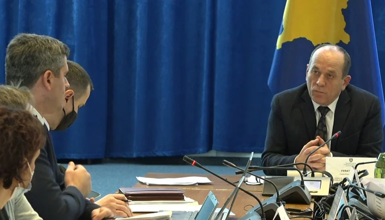 Shala accuses Mr. Board of RREAH to be influenced by Kurti Government in the Current Report