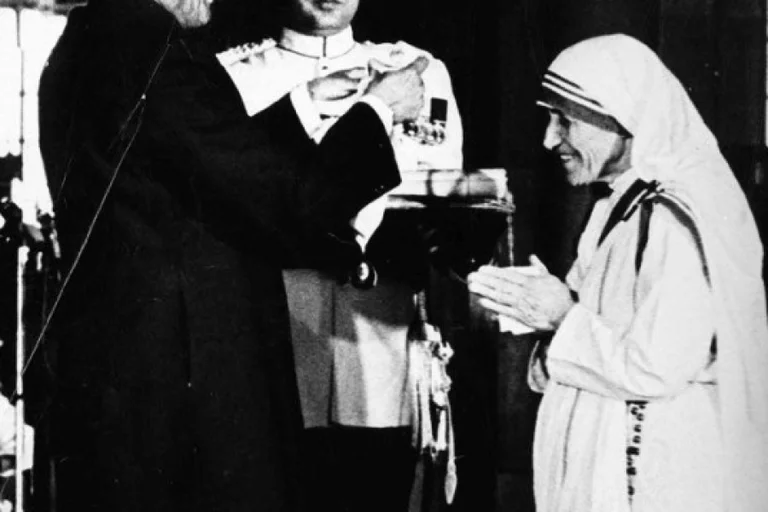 42 Jahre nach der Ehre St. Teresa bei Indiens höchsten Preis