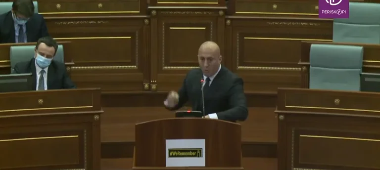 Haradinaj: Cuando el profesor le dijo a los ciudadanos acerca de la corriente, él reduciría el precio, los ministros fueron y le dijeron al jefe de personal que está sentado.