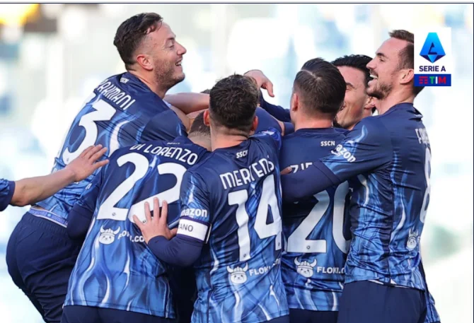 Naples demolon Salernitana, blubber contributed one goal