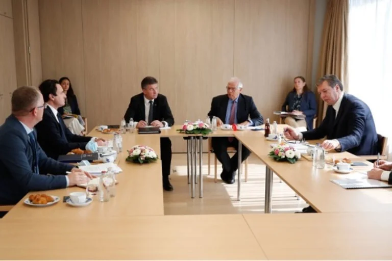 Government this period should serve to convince the United States and the EU of new access to dialogue