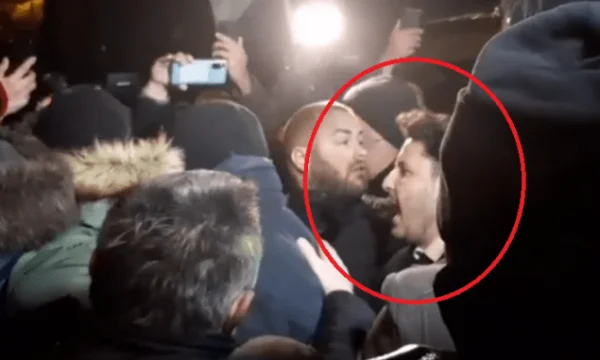 Abazovic in the midst of the crowd of protesters reveals what was told