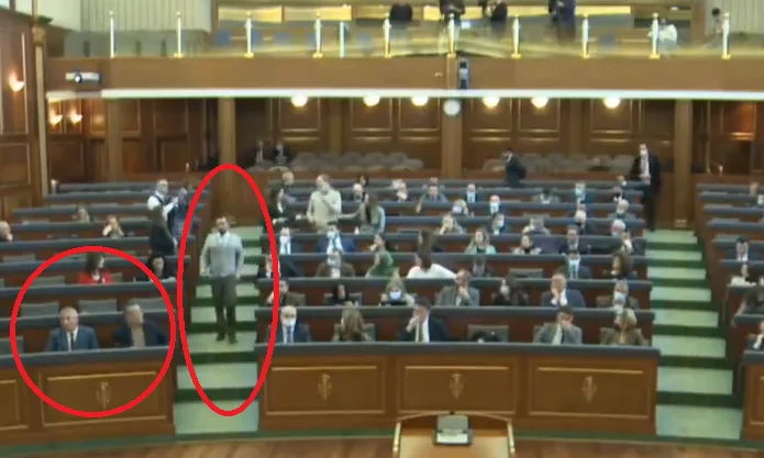 Voici ce que Konjufca Dimal Basha lui a dit quand il est allé à l'adjoint Arben Gashi.