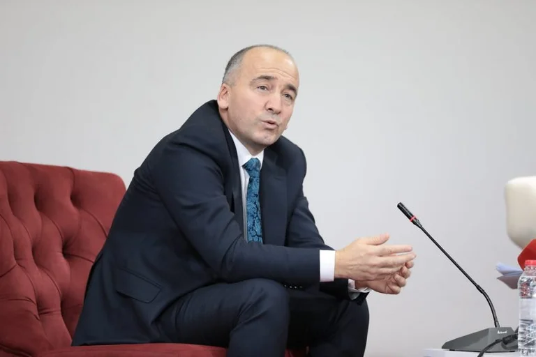 Mujarrier: It's the first time in post-war history that the Central Government has never shared a penny for Pec.
