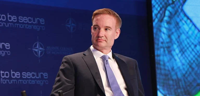Serbe, référendum américain : Nous espérions que le gouvernement du Kosovo autoriserait O SBE) lors de la collecte des votes