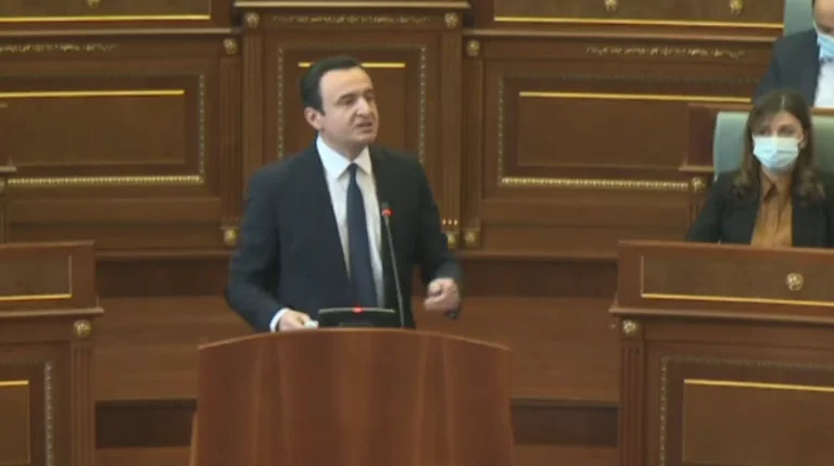 Kurt asks the MPs and the people: Where do I get 2 million euros, show me how to pay the power?