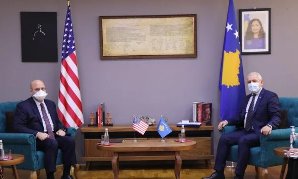 Svechla acogió la reunión del Embajador Havenier