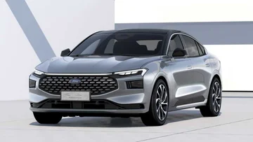 Ford Monde huye de Europa