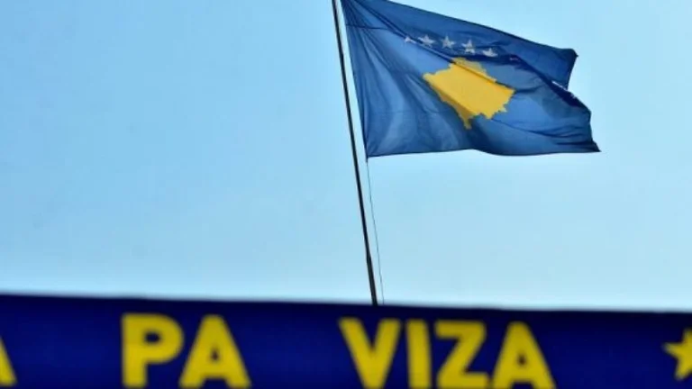 Frankreich Geiseln Kosovo für Visaliberalisierung