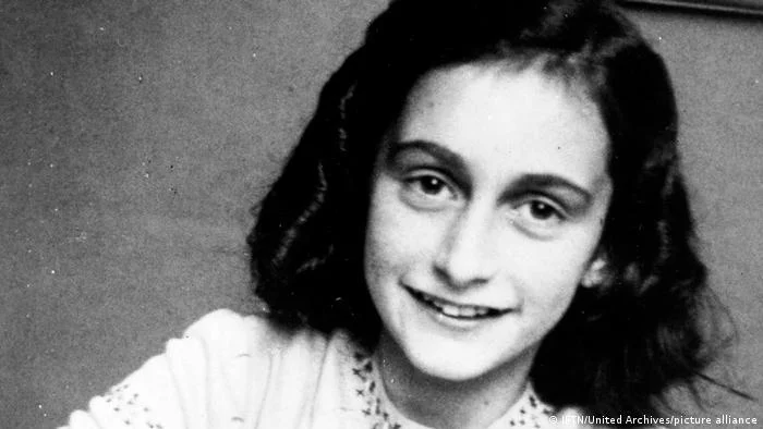 Qui a trahi Anne Frank aux nazis ?