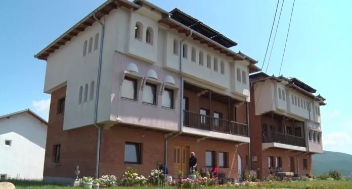“La Serbie ne m'a pas vu acheter mes tours”, le frère du témoin refuse un million d'euros pour vendre la maison dans le nord