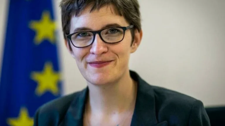 Le ministre allemand de l'Europe visite Tirana aujourd'hui