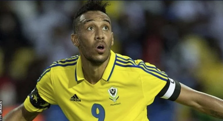 "Pavid-19 sta facendo uno snoop nel calcio: anche Aubameyang ha problemi di cuore, lasciando la Coppa Africana