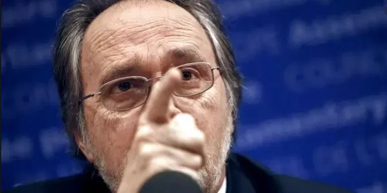 Double critère : la Russie a bloqué le rapport de Dick Martyt sur Cecenya, a déclenché une enquête contre le Kosovo