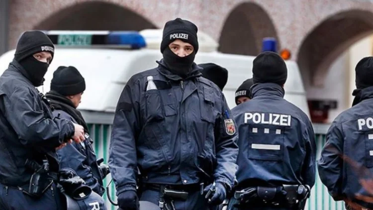 Albanian dragged Swiss police car, prosecutor seeks 16 years in prison