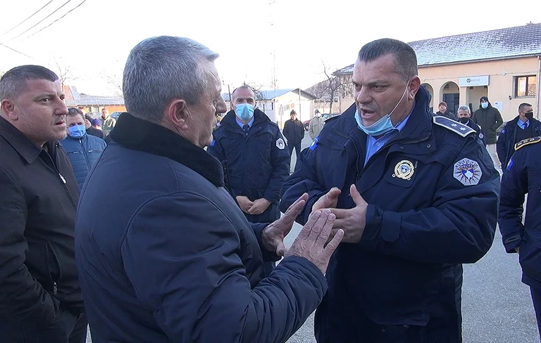 Référence/ À Gorazde, les Serbes protestent contre la décision du gouvernement