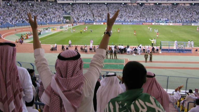 La seconda metà della semifinale di stasera: Bass contro i madrili faccia - a - faccia in Arabia dei sauditi