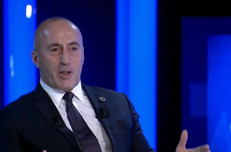 Haradinaj: Lass Kurt die Liste geben, wie viele VV-Beamter privatisiert haben und welche Preise