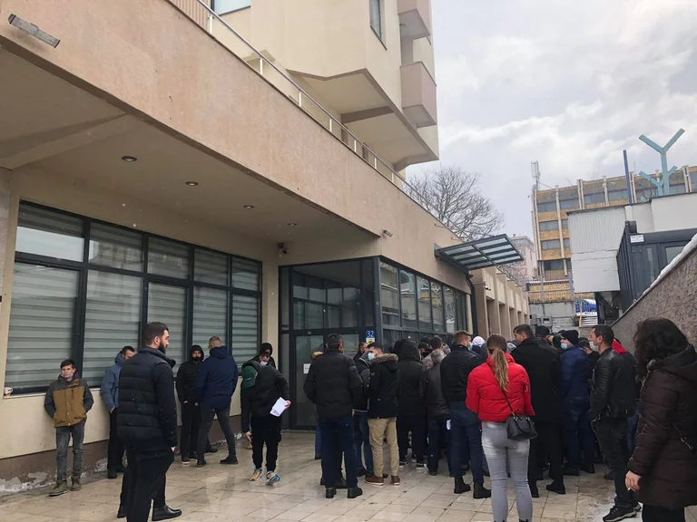 Kosovo citizens can be equipped with seals or images without needing online term