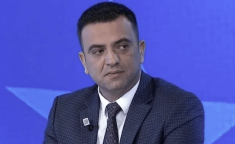 Pozhar extols Kurt: Es una concesión, que arrastró Vuciqi y evuvocaust en Kosovo