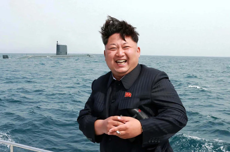Kim Jongson lanzó el misil balístico: 10 veces mayor que la velocidad de voz
