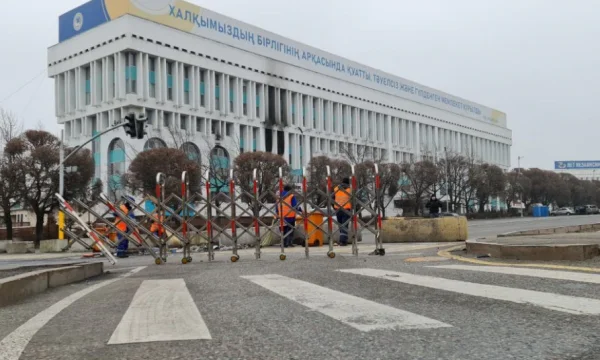Kosovars en Kazajstán vuelve a trabajar, ¿qué pasa con los disturbios?