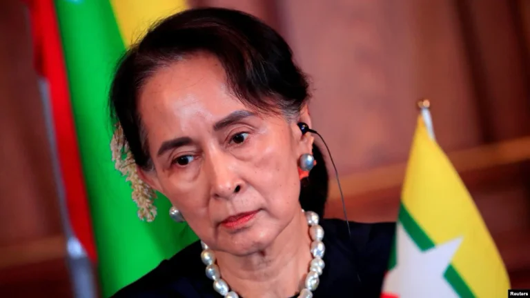 Le vainqueur du prix Nobel en Birmanie est condamné à quatre ans de prison : de nombreuses charges pèsent sur lui