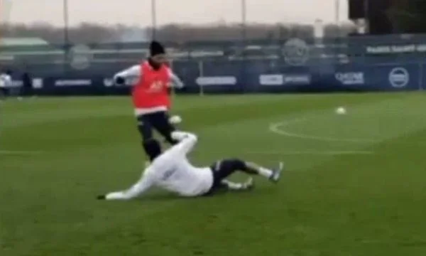 Ramos umilia Icard con un super-moving esercizio