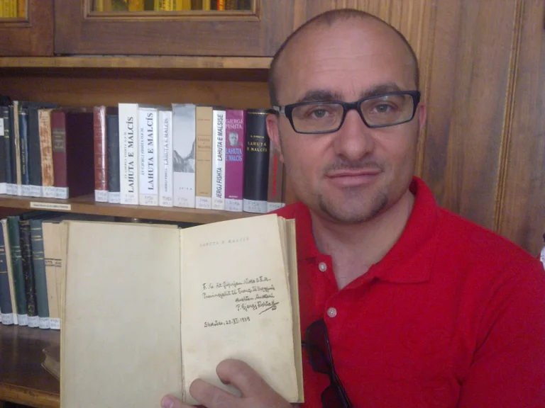 Give Ukaj the words of Vjosa Osman: Anti-American language, barn full of Serbia