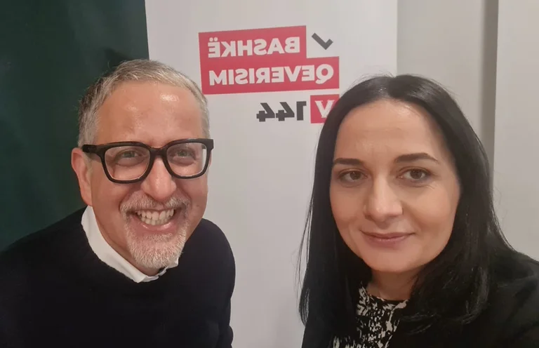 Deputete Pacolli nervozohet pasi iu rikujtuan fjalët e saj për rrymën para një viti
